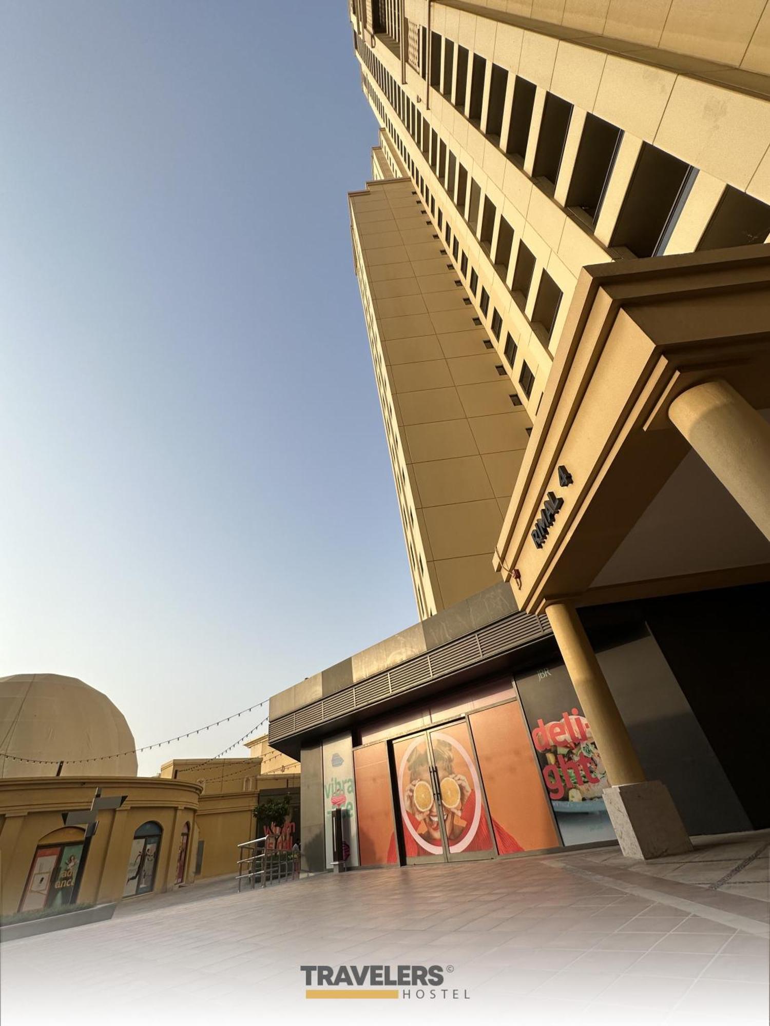 Travelers - Dubai Marina Hostel Zewnętrze zdjęcie