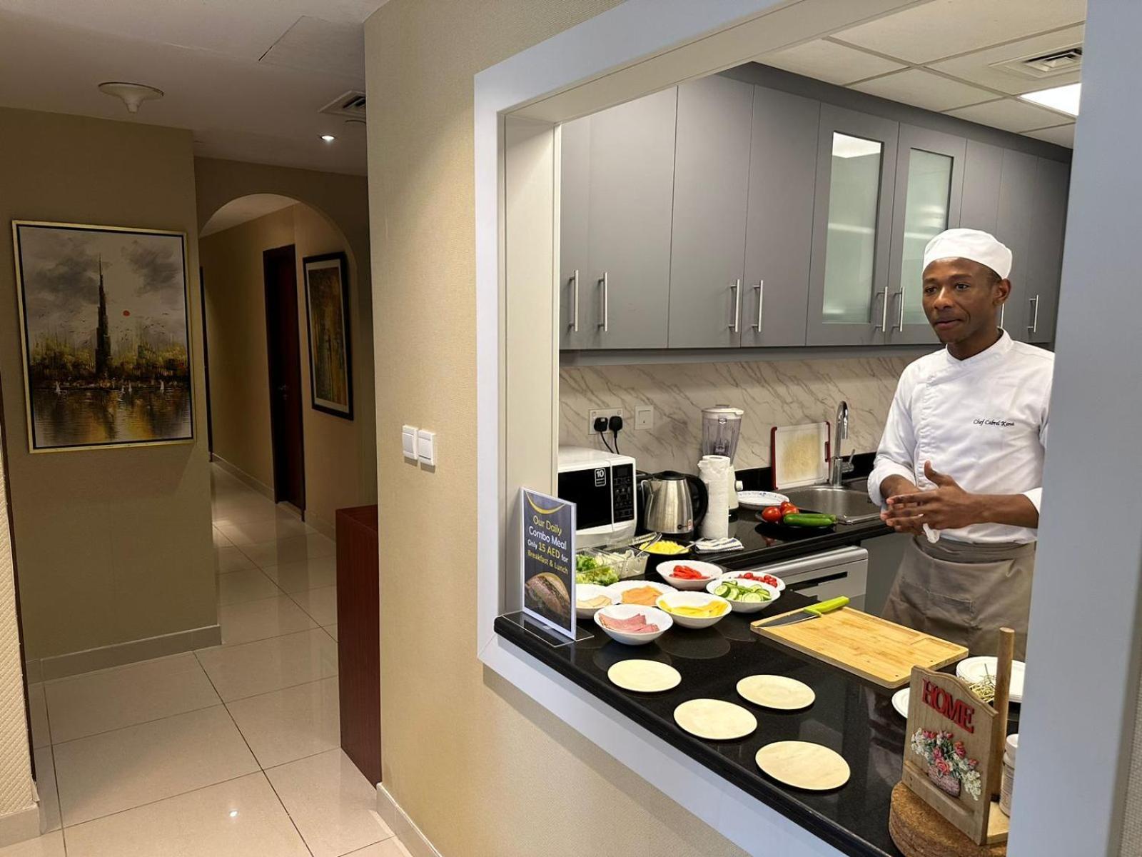 Travelers - Dubai Marina Hostel Zewnętrze zdjęcie